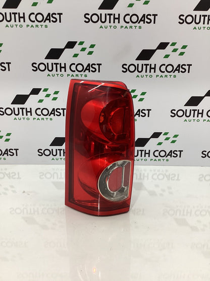 2005 Holden Adventra VZ 6G1ZM84785L518795 Left Taillight