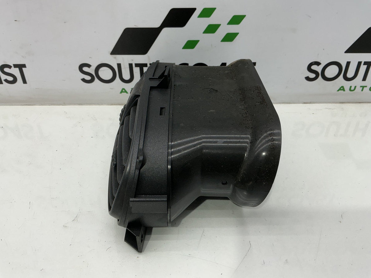 1999 Holden Commodore VT 6H8VTK69HXL423830 Dash Air Vent Centre 92047892