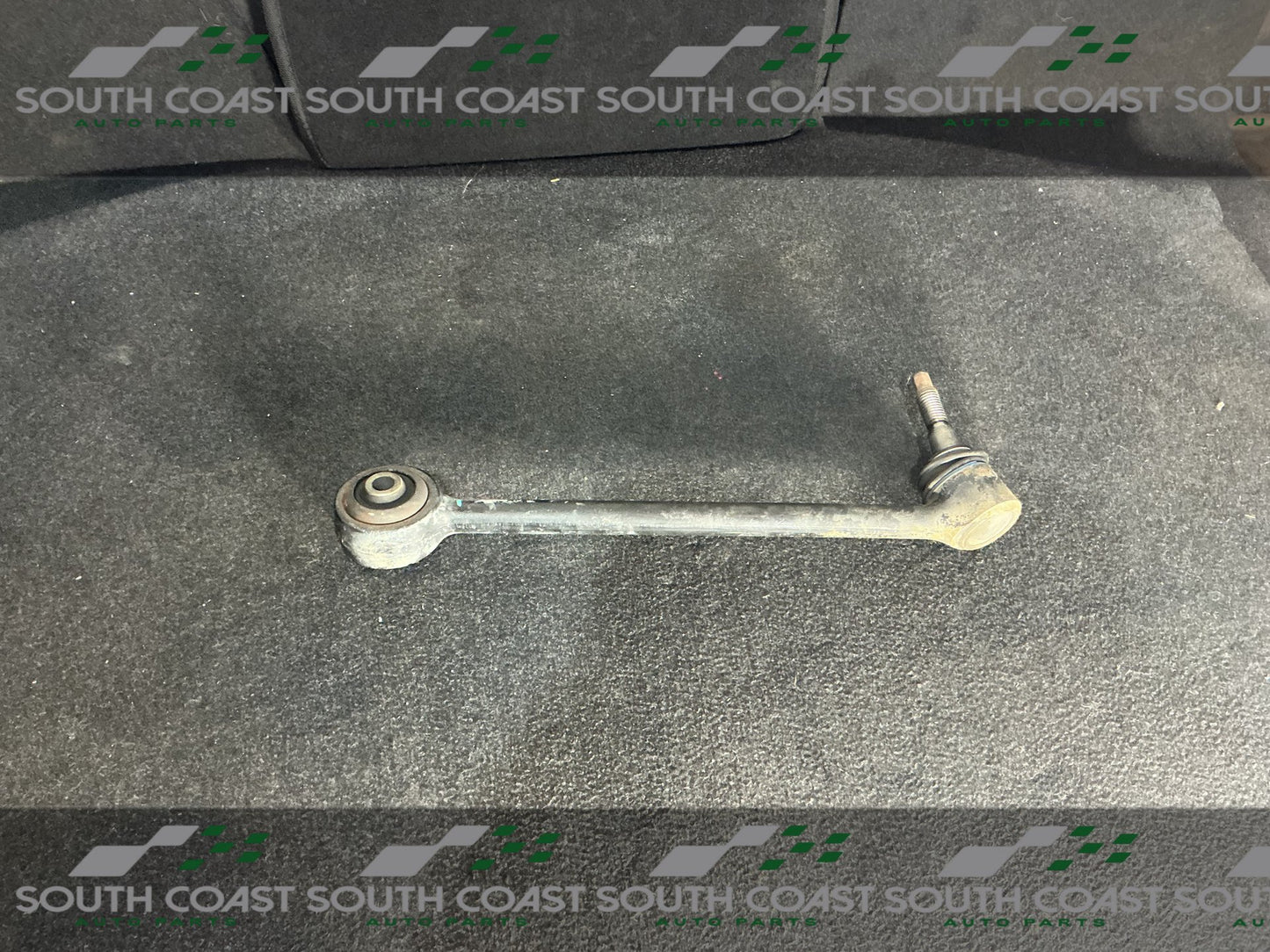 Holden Commodore VE  Right Front Lower Control Arm 92244052