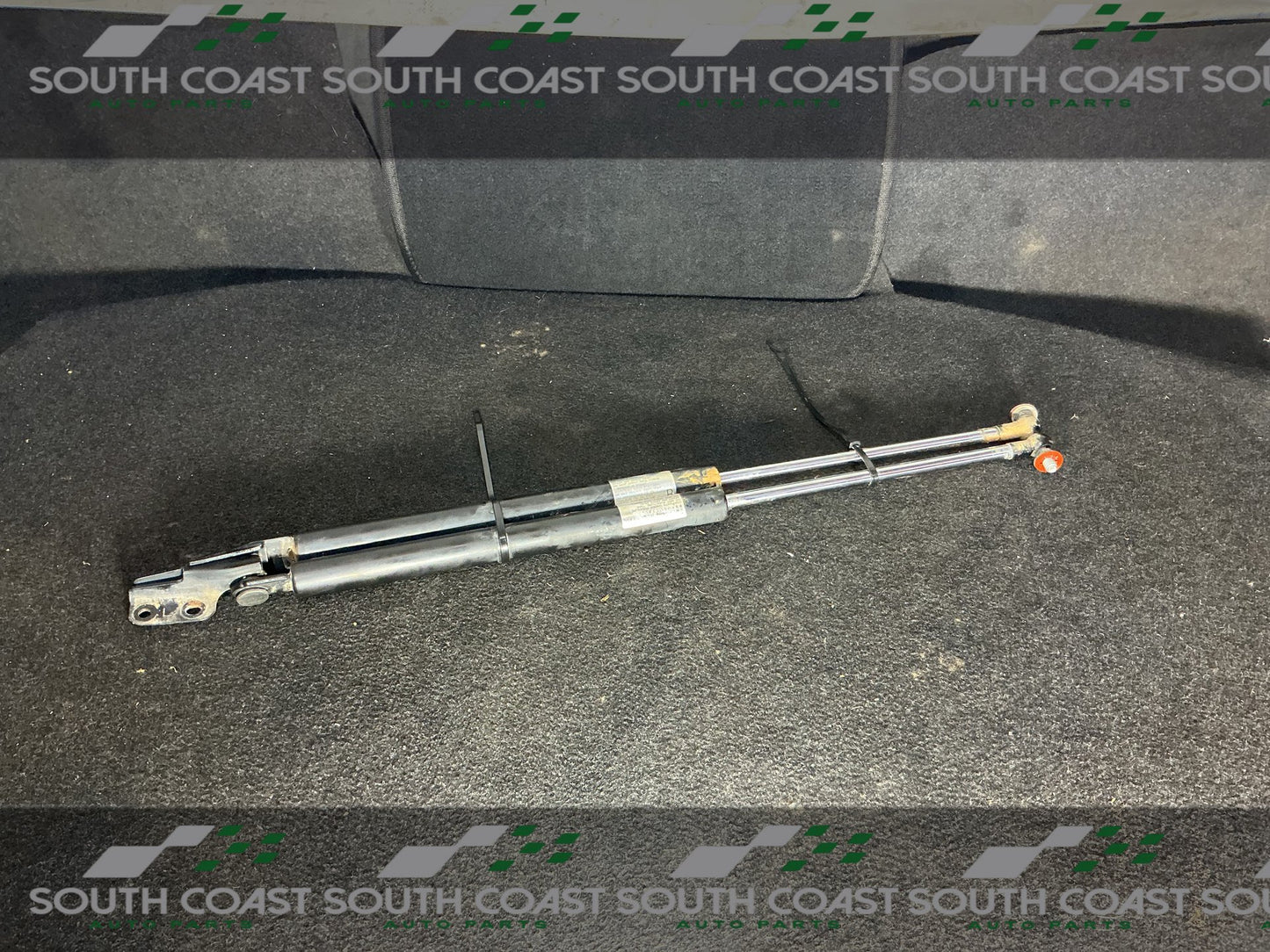 Subaru Forester SH  Hatch Strut