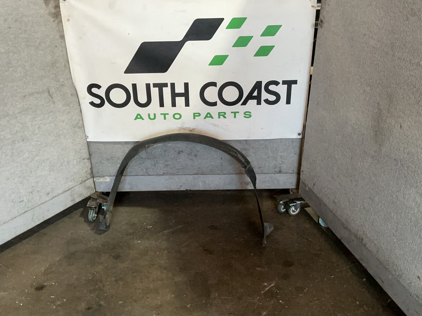 2005 Holden Commodore VZ  Right Front Guard Liner