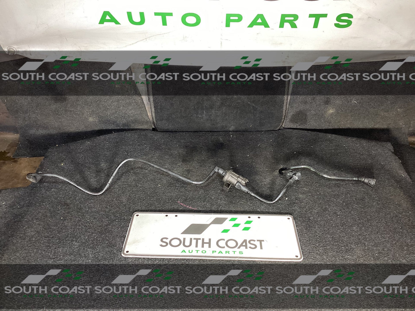 Holden Calais VE 6G1EX55768L940846 Purge Valve