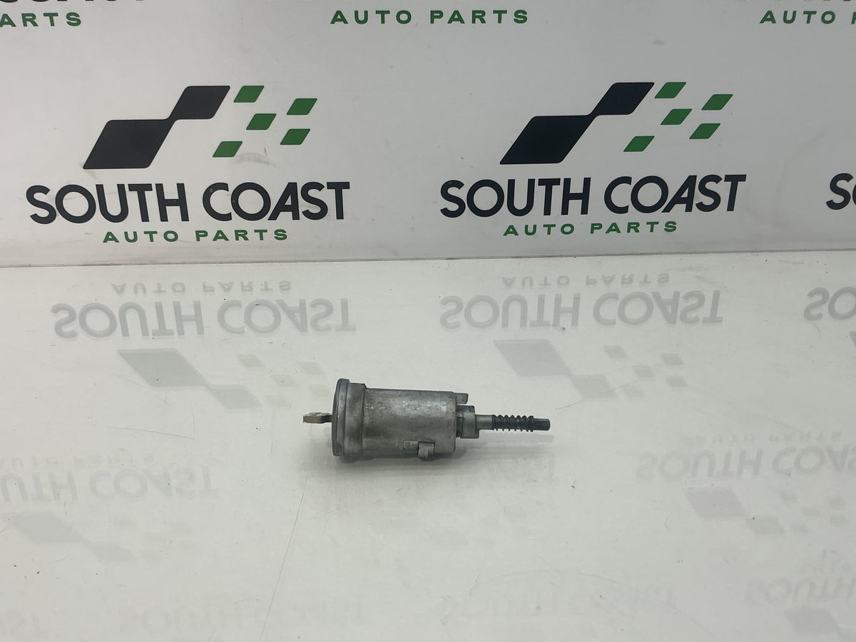 2005 Holden Adventra VZ 6G1ZM84785L518795 Ignition With Key