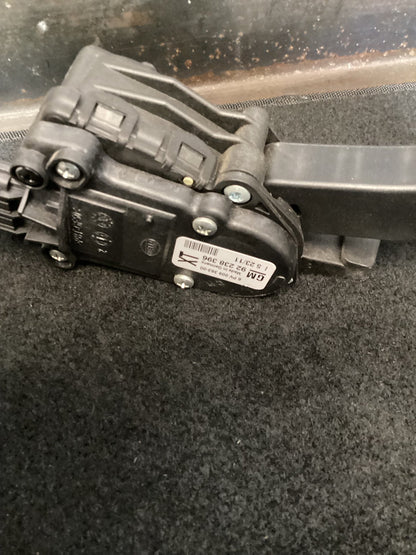2011 Holden Commodore VE Accelerator Pedal 92238396