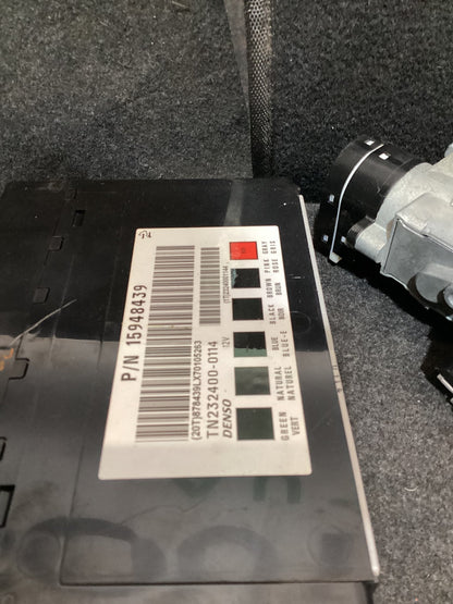 Holden Calais VE 6G1EX55768L940846 Engine ECU - Security Set 92199073