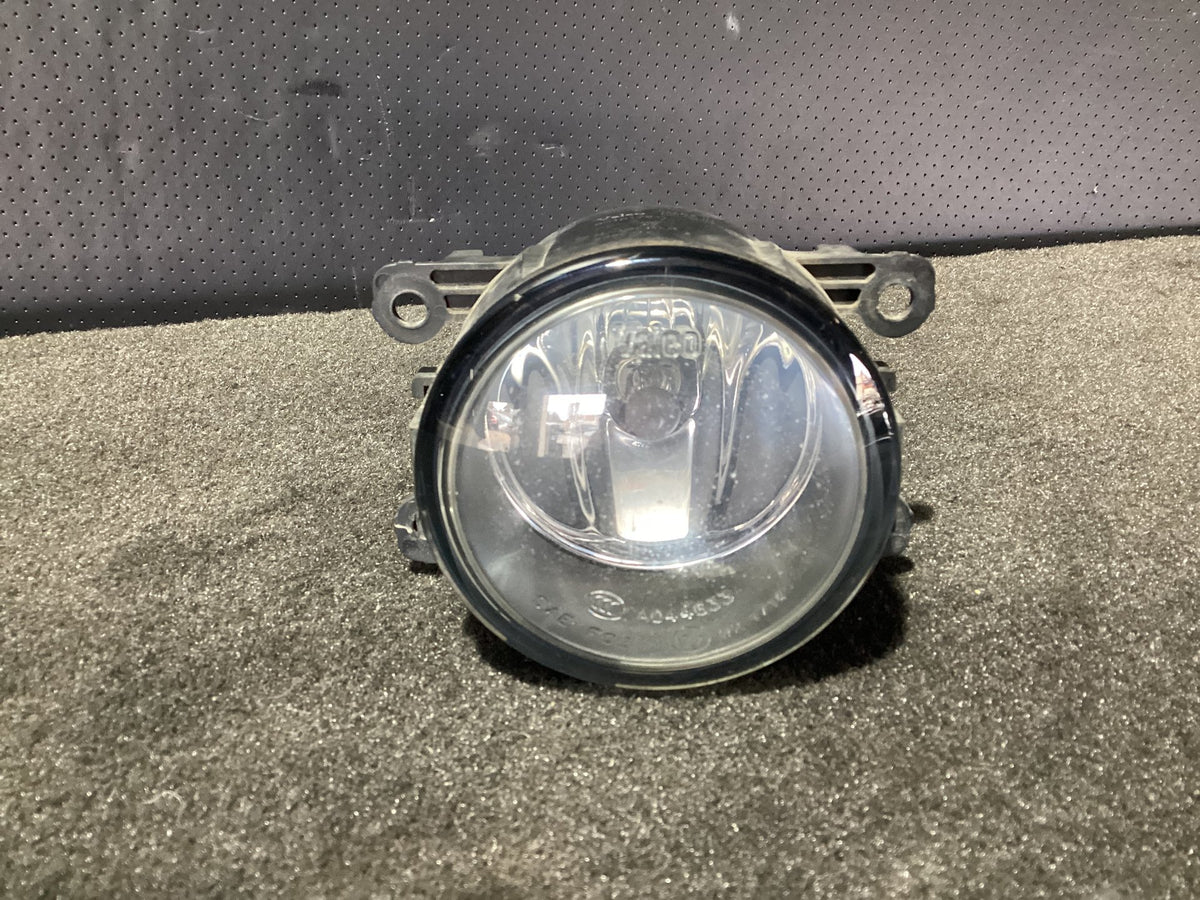 2007 Holden Calais Calais Right Fog Light VES1CALAISFOGLIGHT92161781