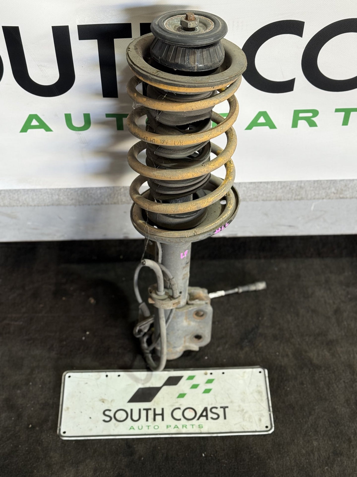 2005-2006 Holden Commodore VZ Left Front Suspension D21MY143