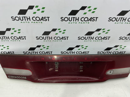 1999 Holden Commodore VT 6H8VTK69HXL423830 Bootlid Garnish 92048420