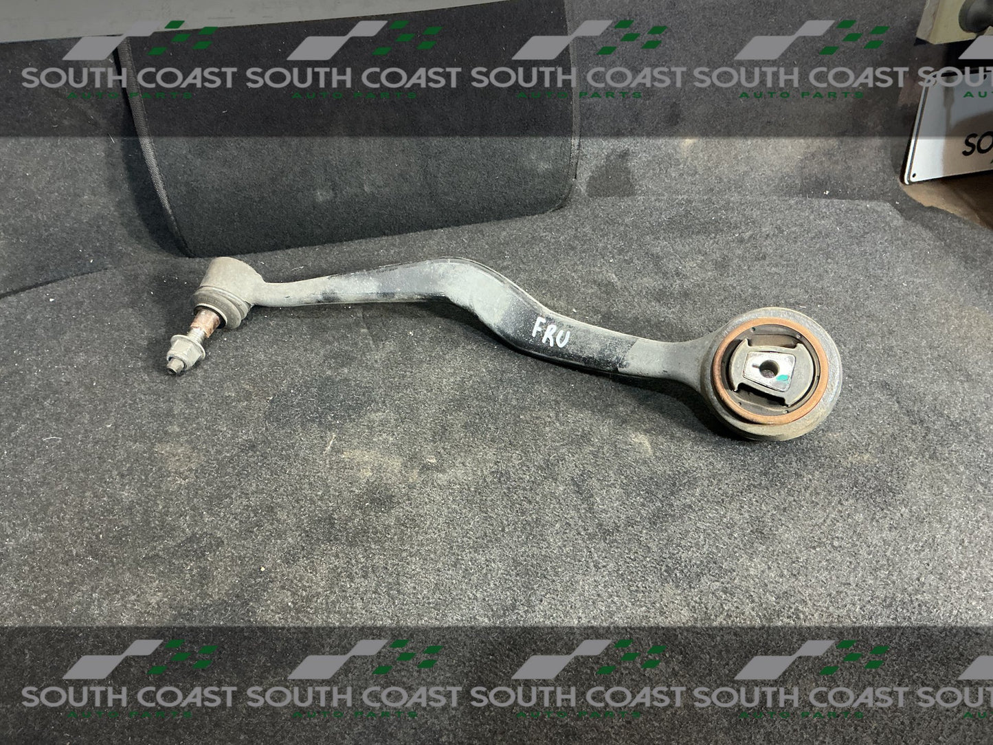 2011 Holden Commodore VE Right Front Upper Control Arm 92244048