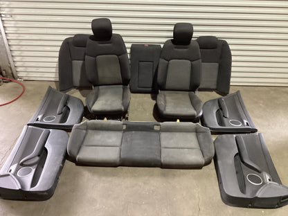 2010 - 2013 Holden Commodore   Complete Interior VES2SV6COMPLETEINTERIORSEATSDOORTRIMS