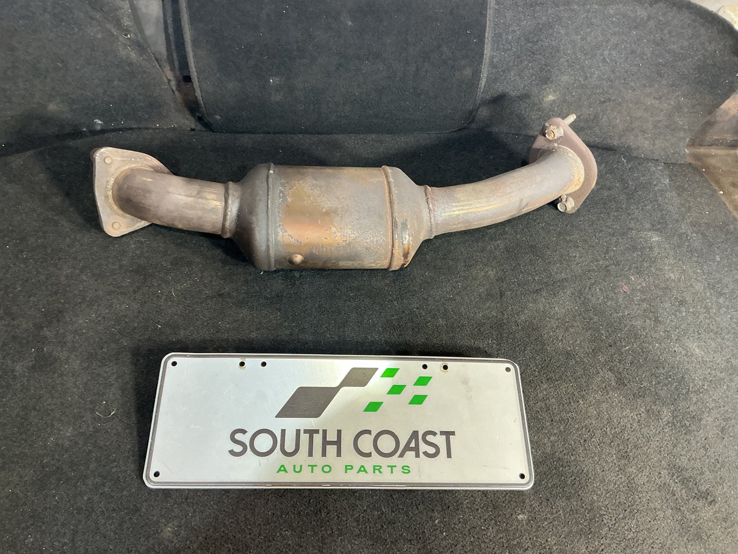 2009 Holden Calais VE  Left Catalytic Converter