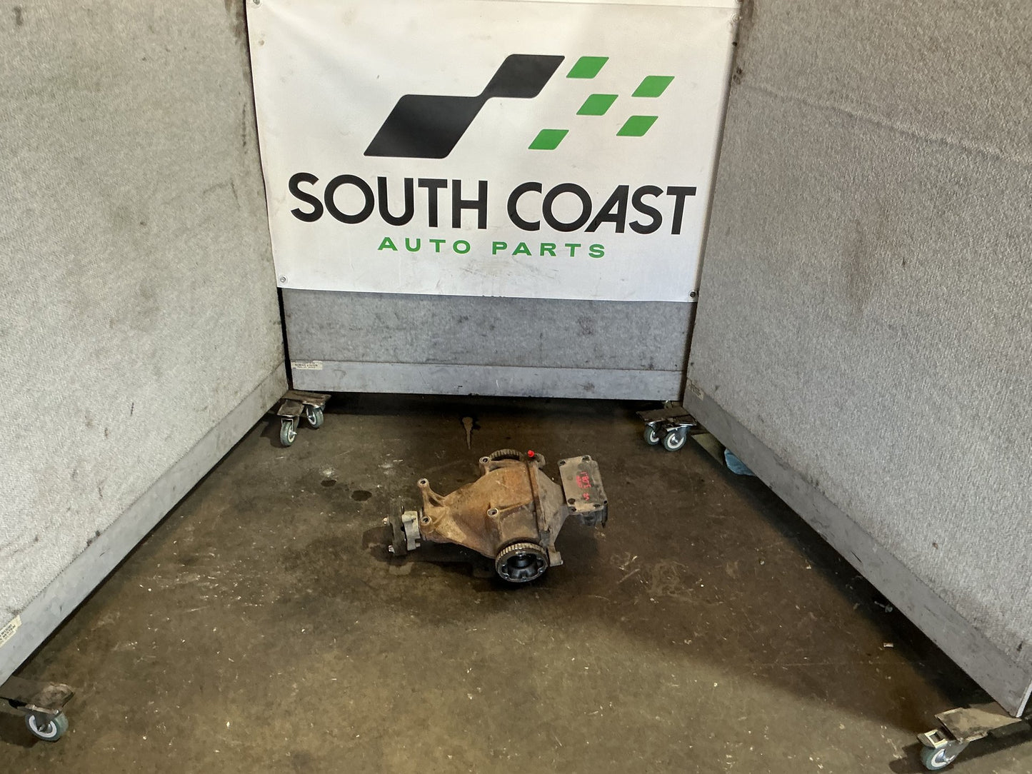 2005 Holden Commodore VZ  Differential Centre 92174638