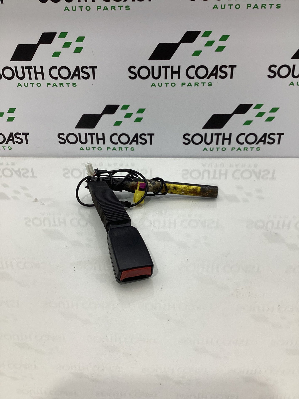 2008 Holden Commodore VE Right Front Seat Belt Pretensioner