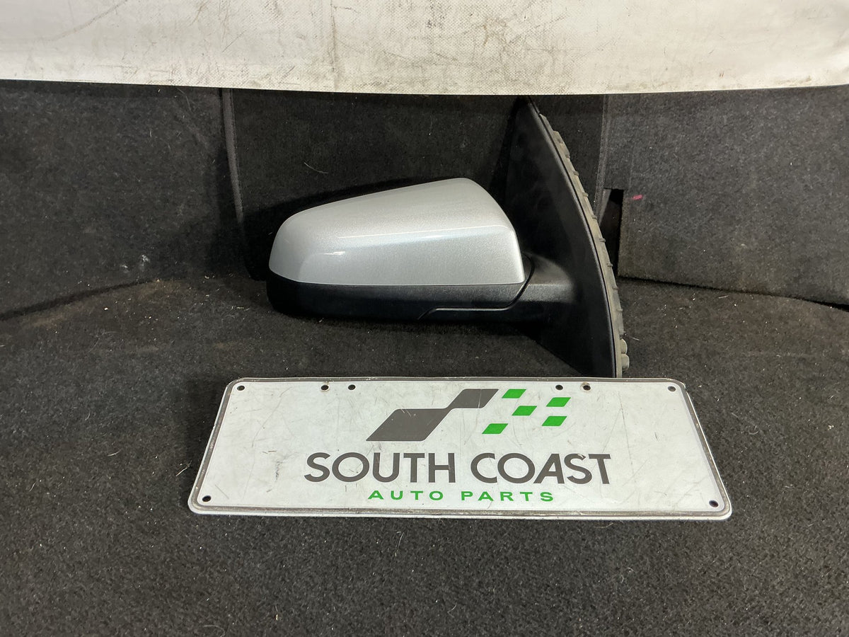 2009 Holden Commodore VE Right Door Mirror 92217254