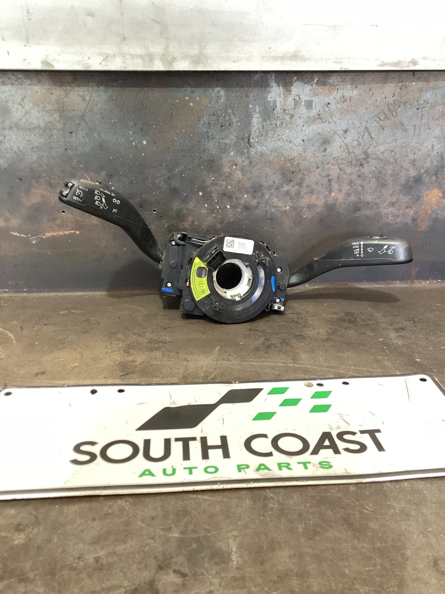 2018 Volkswagen Amarok Combination Switch