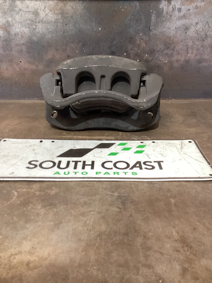 2018 Volkswagen Amarok Right Front Caliper L69215M10