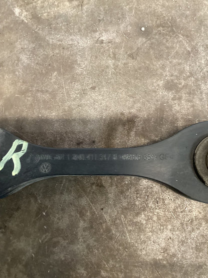 2018 Volkswagen Amarok Right Front Sway Bar Link 2H0411317B