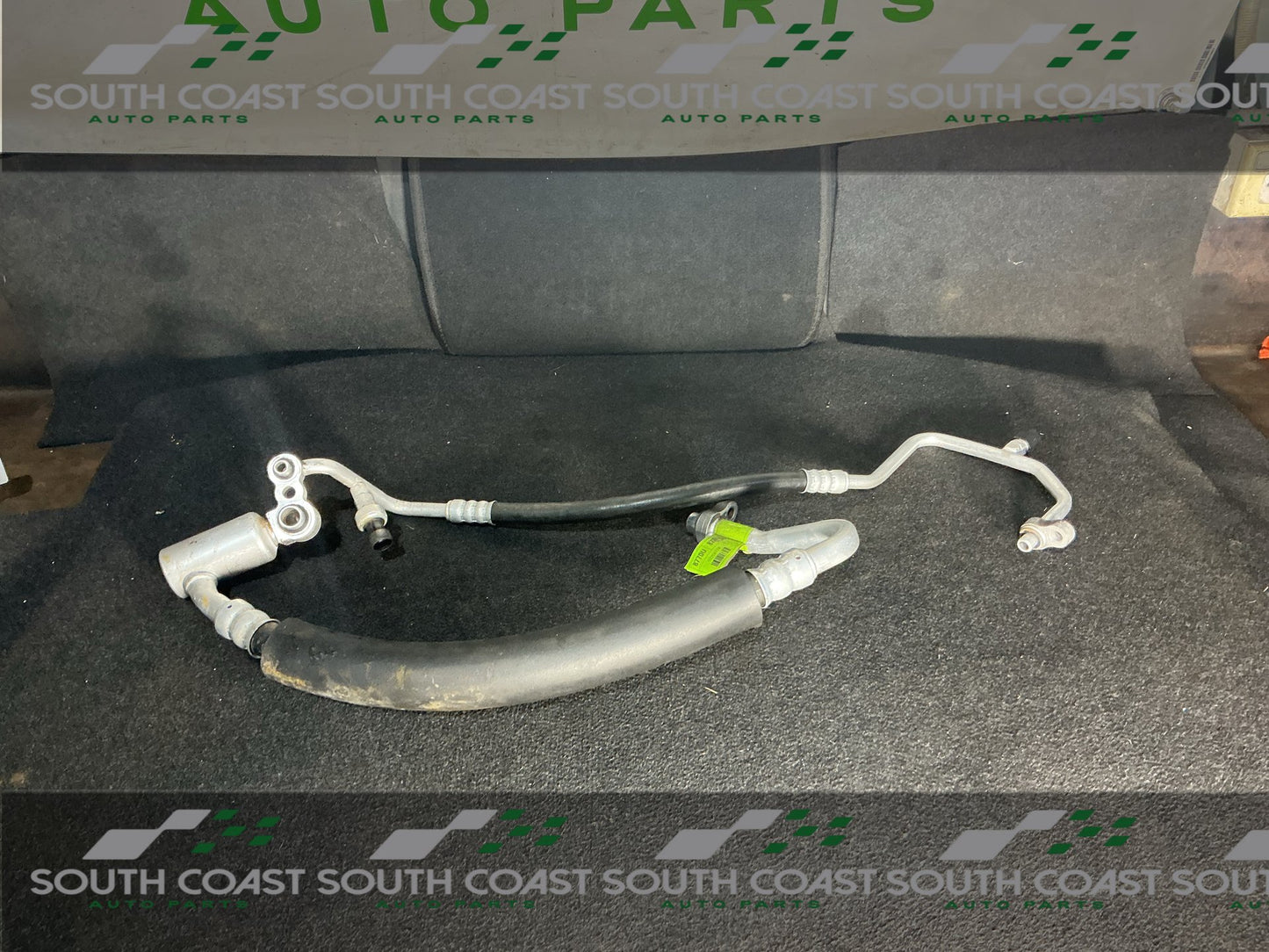 2010 - 2013 Holden Commodore VE  A/C Hoses 92258770