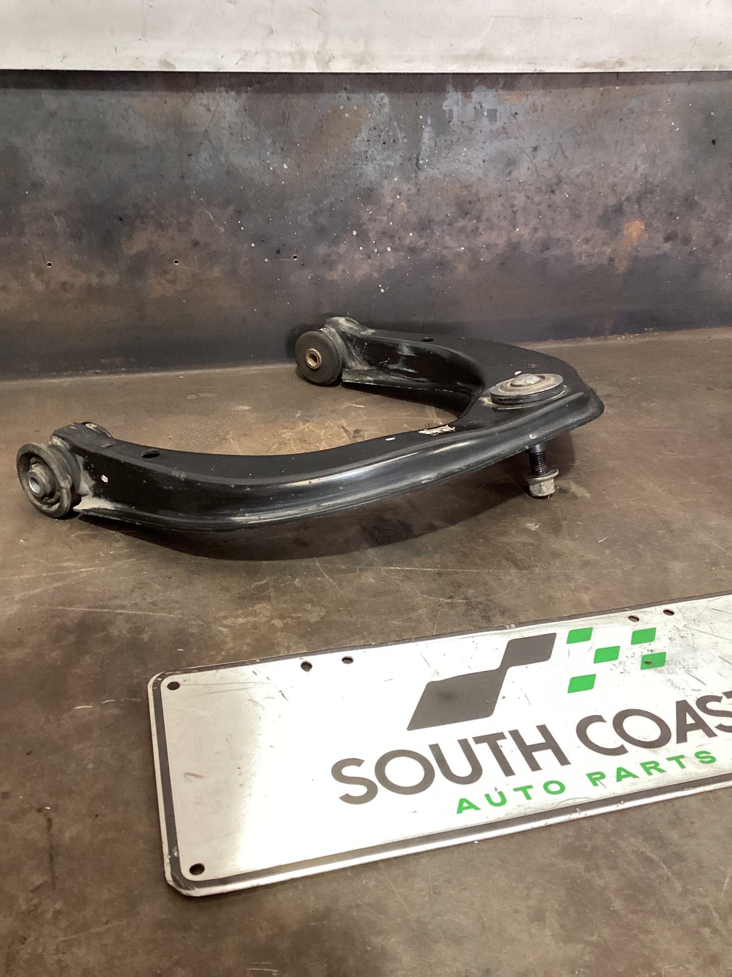 2018 Volkswagen Amarok Left Front Upper Control Arm LH2H0404070218