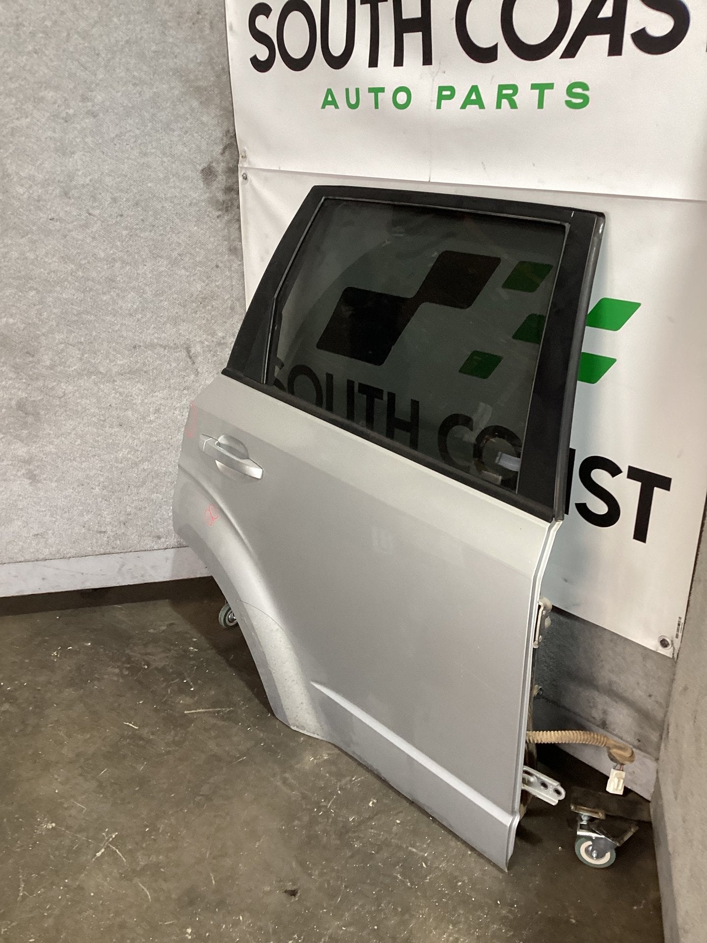 Subaru Forester SH  Right Rear Door