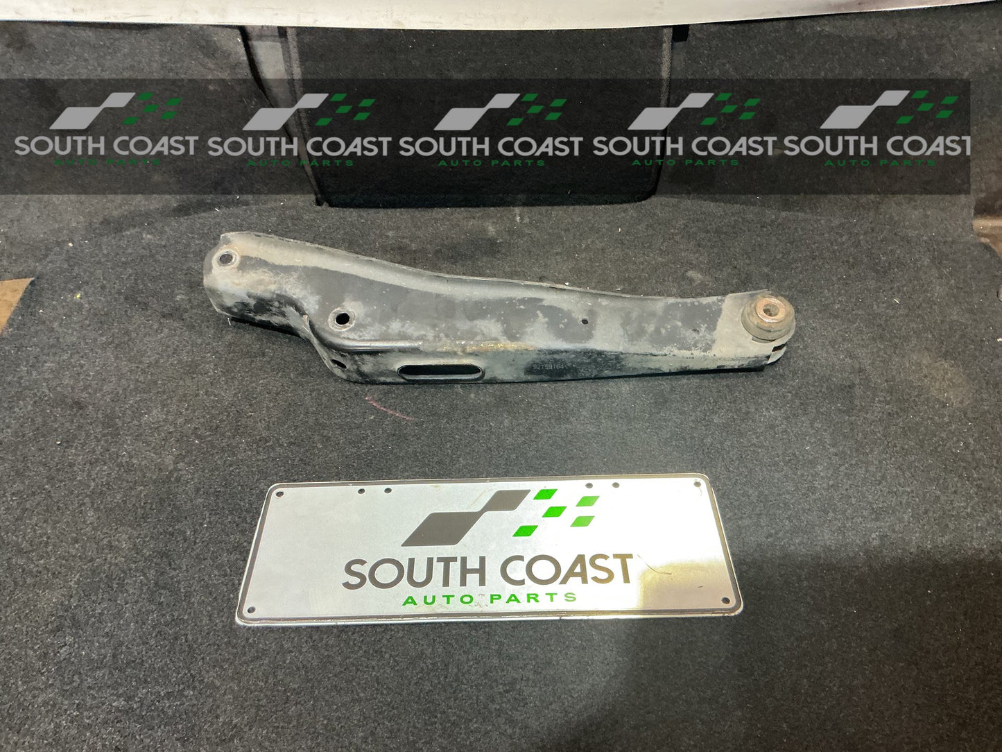 2007 Holden Calais VE 6G1EX55768L940846 Left Rear Lower Control Arm 92159164