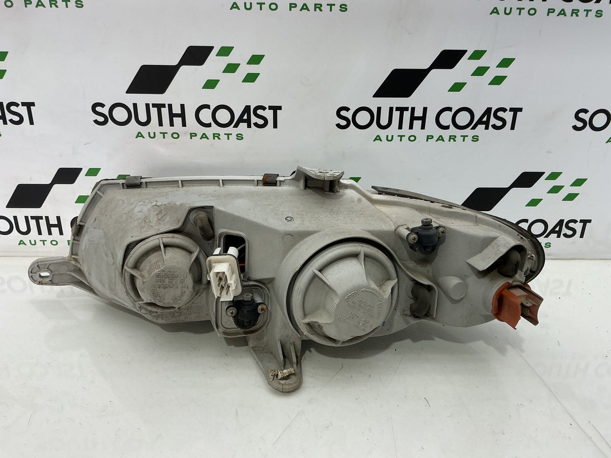 1999 Holden Commodore VT 6H8VTK69HXL423830 Right Headlight 92048542