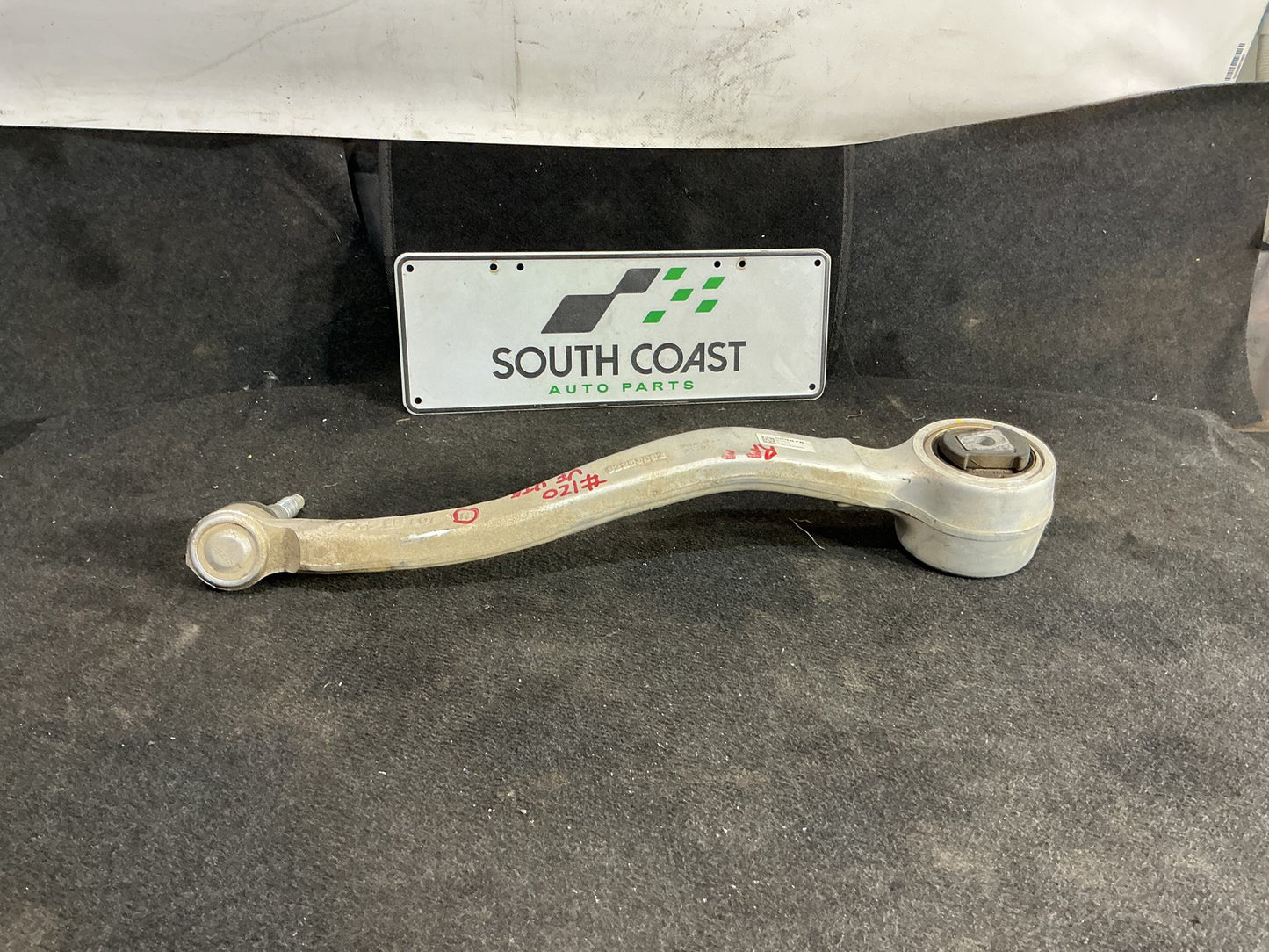 2013 Holden Ute VF  Right Front Lower Control Arm 92253878