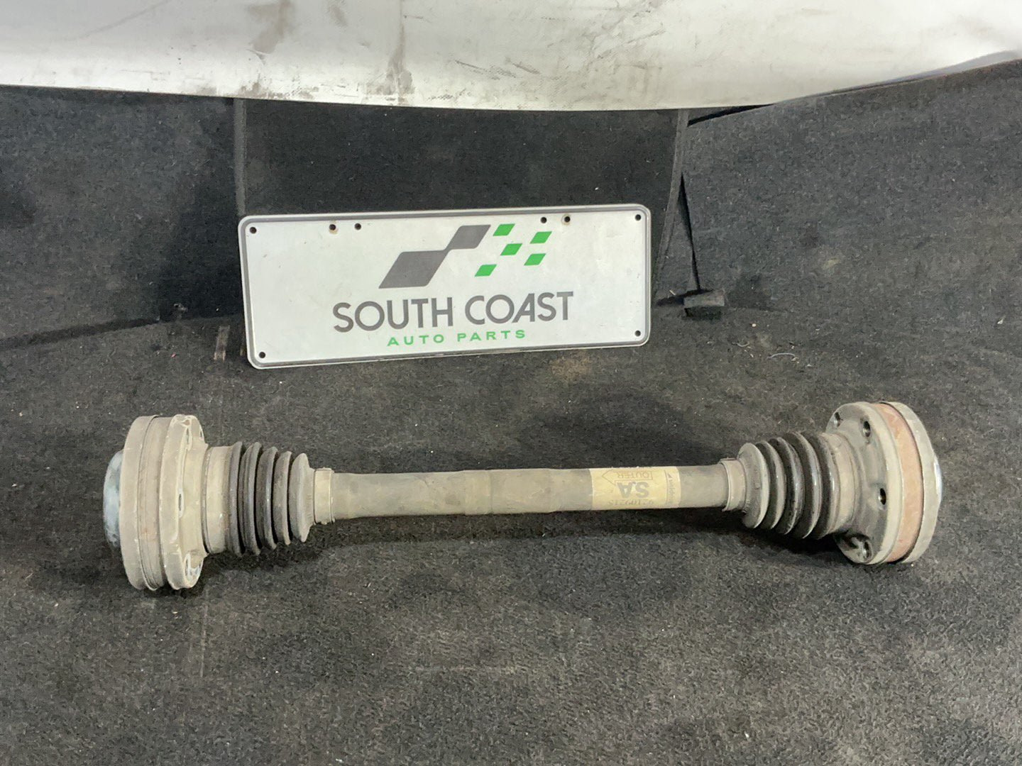 2005 Holden Commodore VZ  Right Rear Drive Axle 92109215