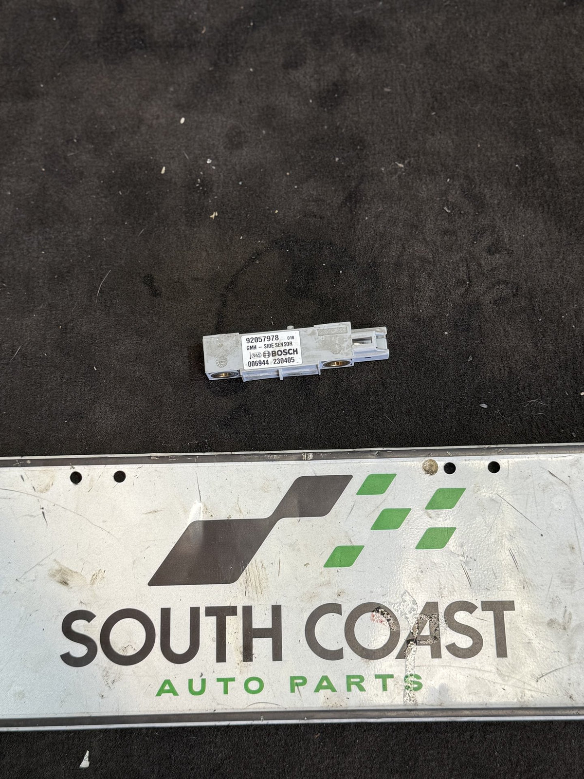 2005-2006 Holden Commodore VZ Side Airbag Sensor 92057978