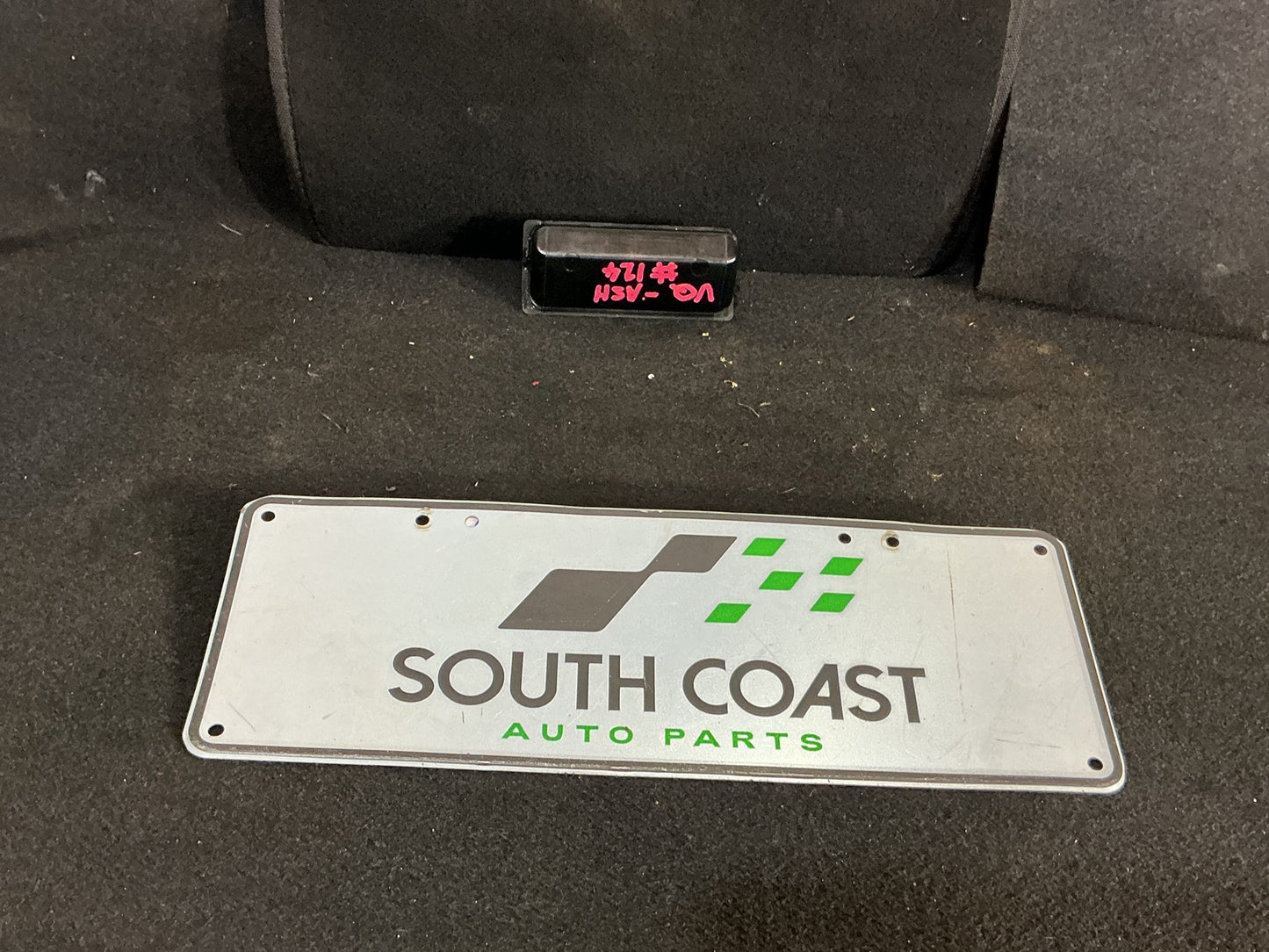 1990 Holden Statesman VQ 6H8VSY19UML459969 Ashtray