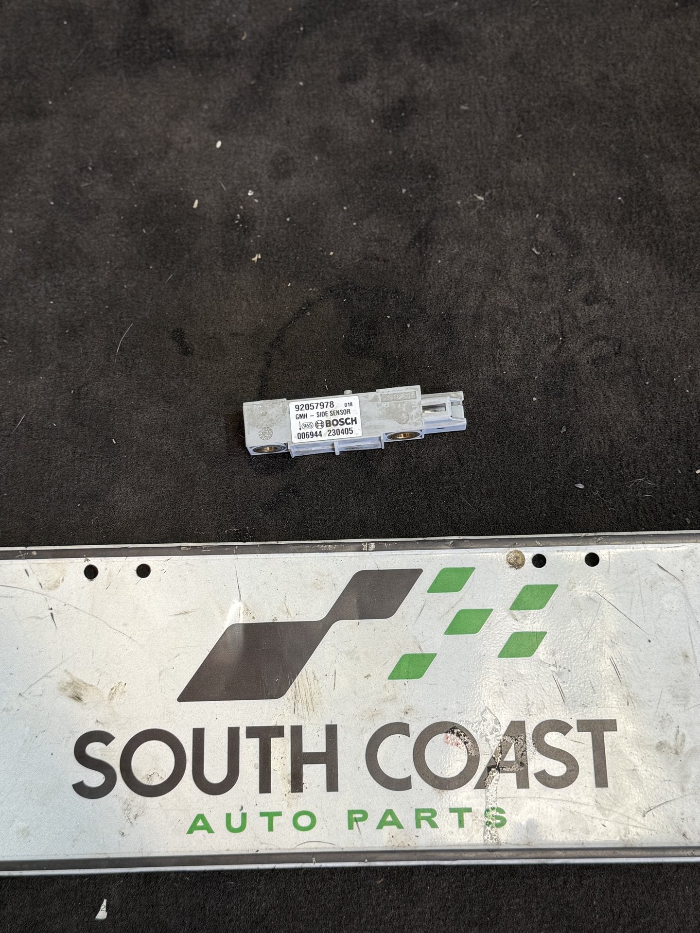 2005-2006 Holden Commodore VZ Side Airbag Sensor 92057978