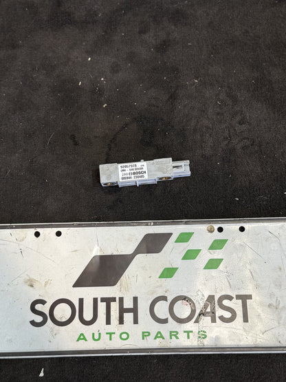 2005-2006 Holden Commodore VZ Side Airbag Sensor 92057978