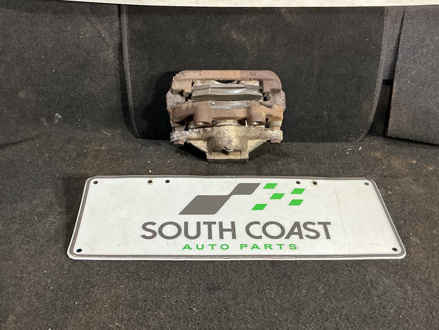 1990 Holden Statesman VQ 6H8VSY19UML459969 Right Rear Caliper