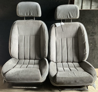 1993-1997 Holden Commodore VR Seats Set