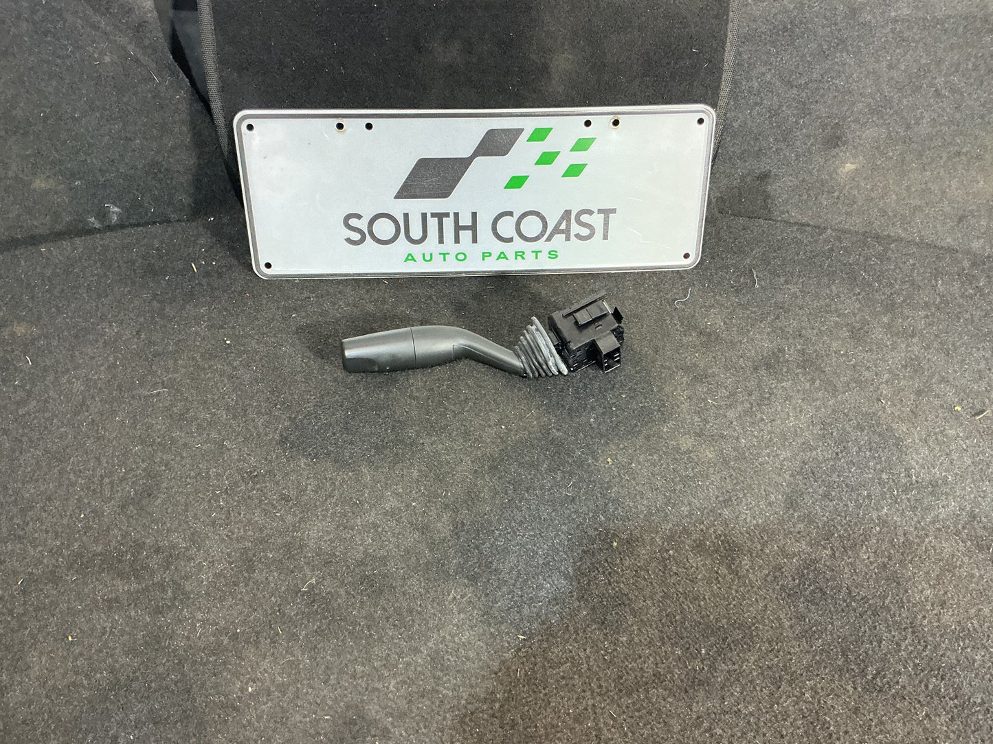 2003 Holden Commodore VY Wiper Switch 93089552