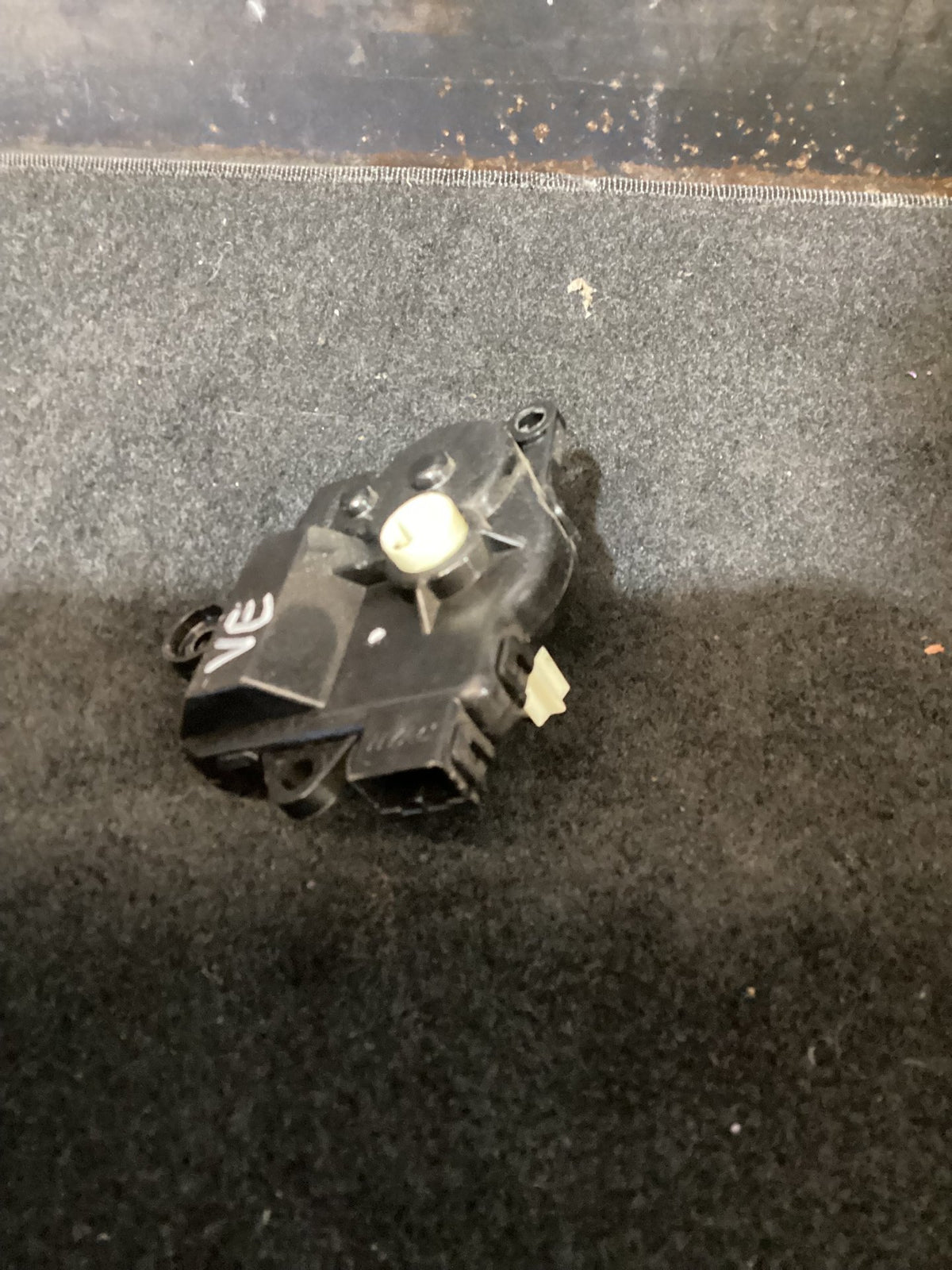 2011 Holden Commodore VE A/C Blend Motor