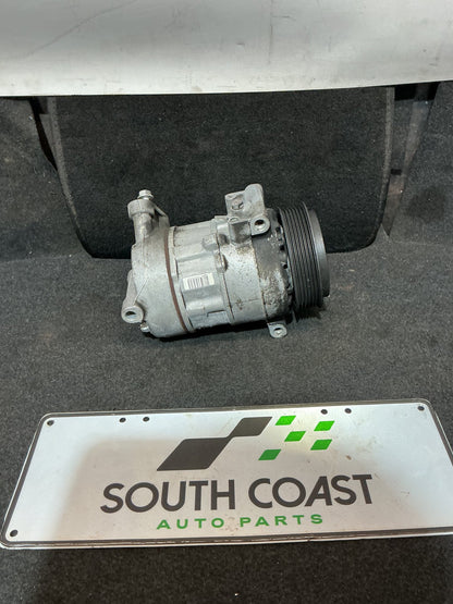 Holden Calais VE 6G1EX55768L940846 A/C Compressor 92157794