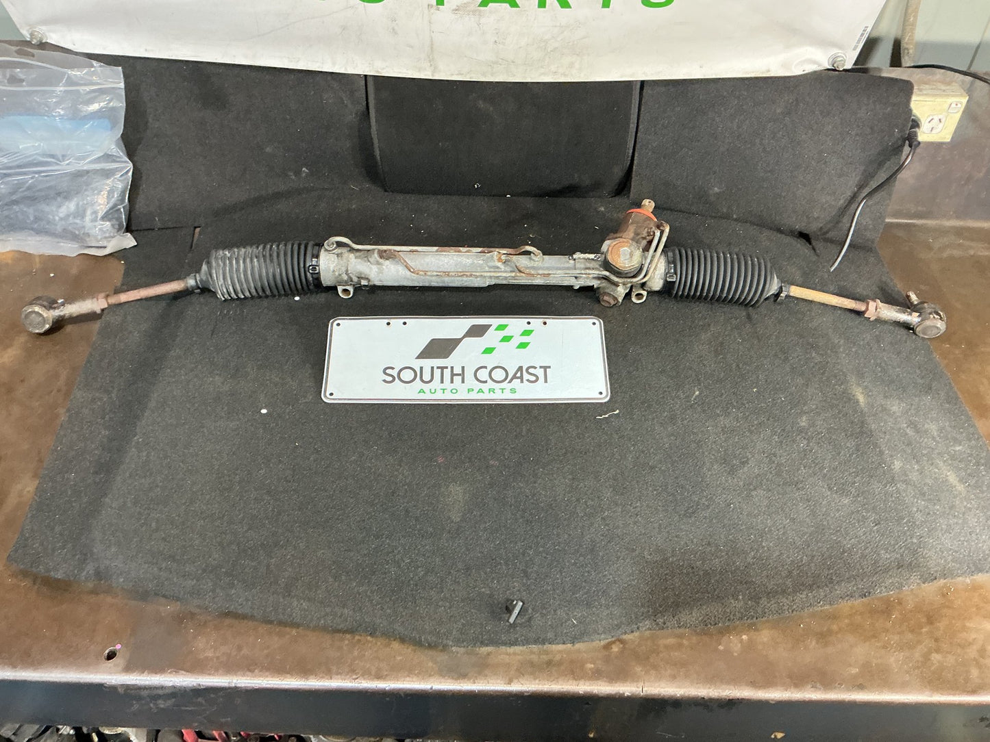1990 Holden Statesman VQ 6H8VSY19UML459969 Steering Box/Rack
