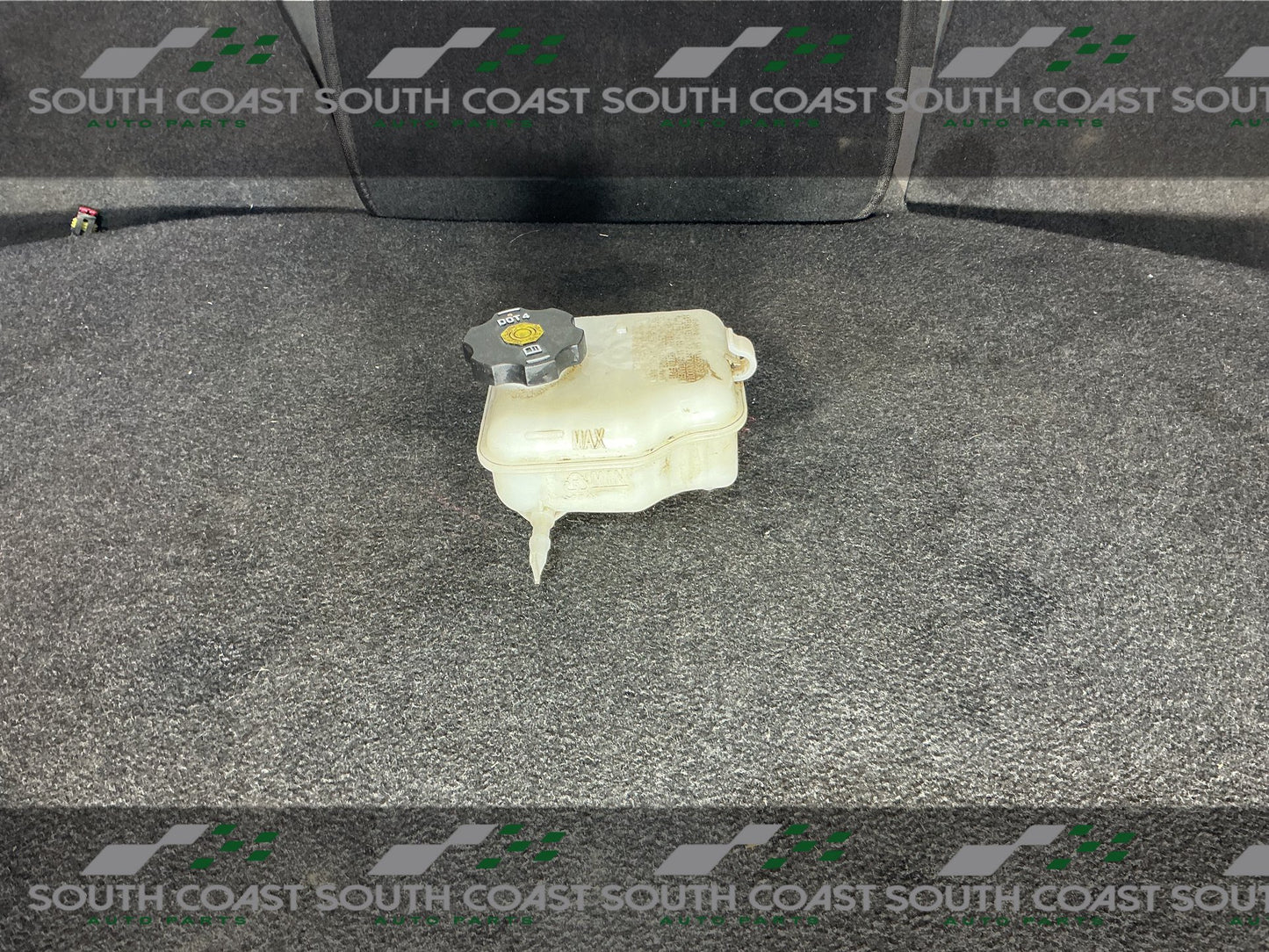 Holden Commodore VE  Brake Reservoir Bottle