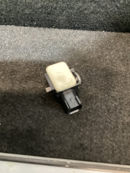 2007 Holden Calais VE 6G1EX55768L940846 Front Crash Sensor