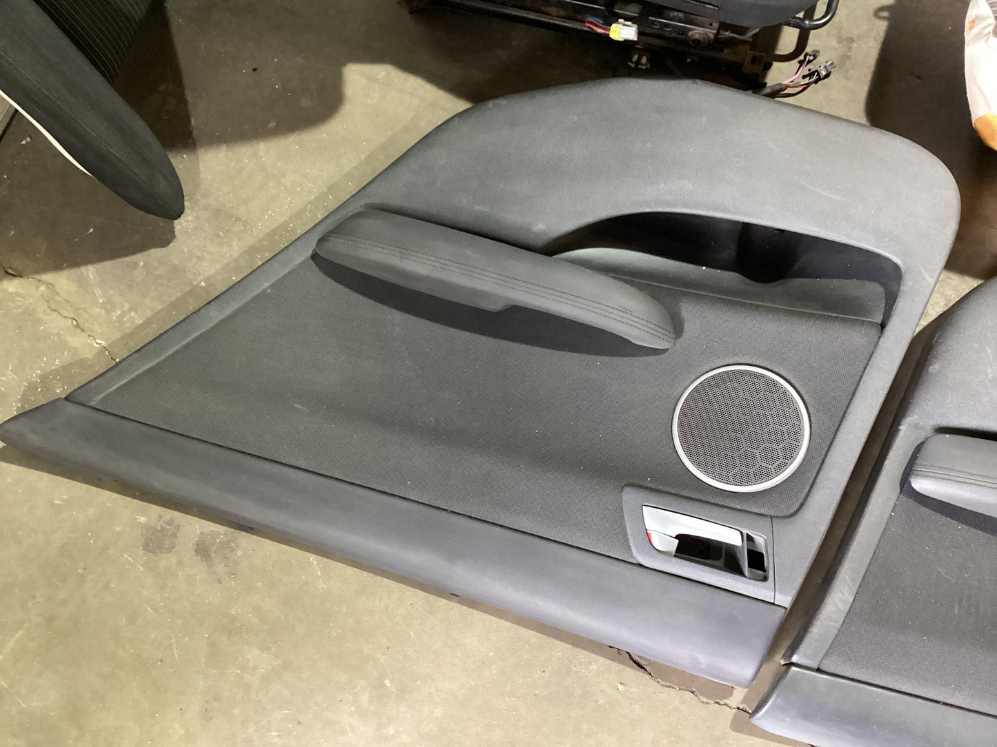 2010 - 2013 Holden Commodore   Complete Interior VES2SV6COMPLETEINTERIORSEATSDOORTRIMS