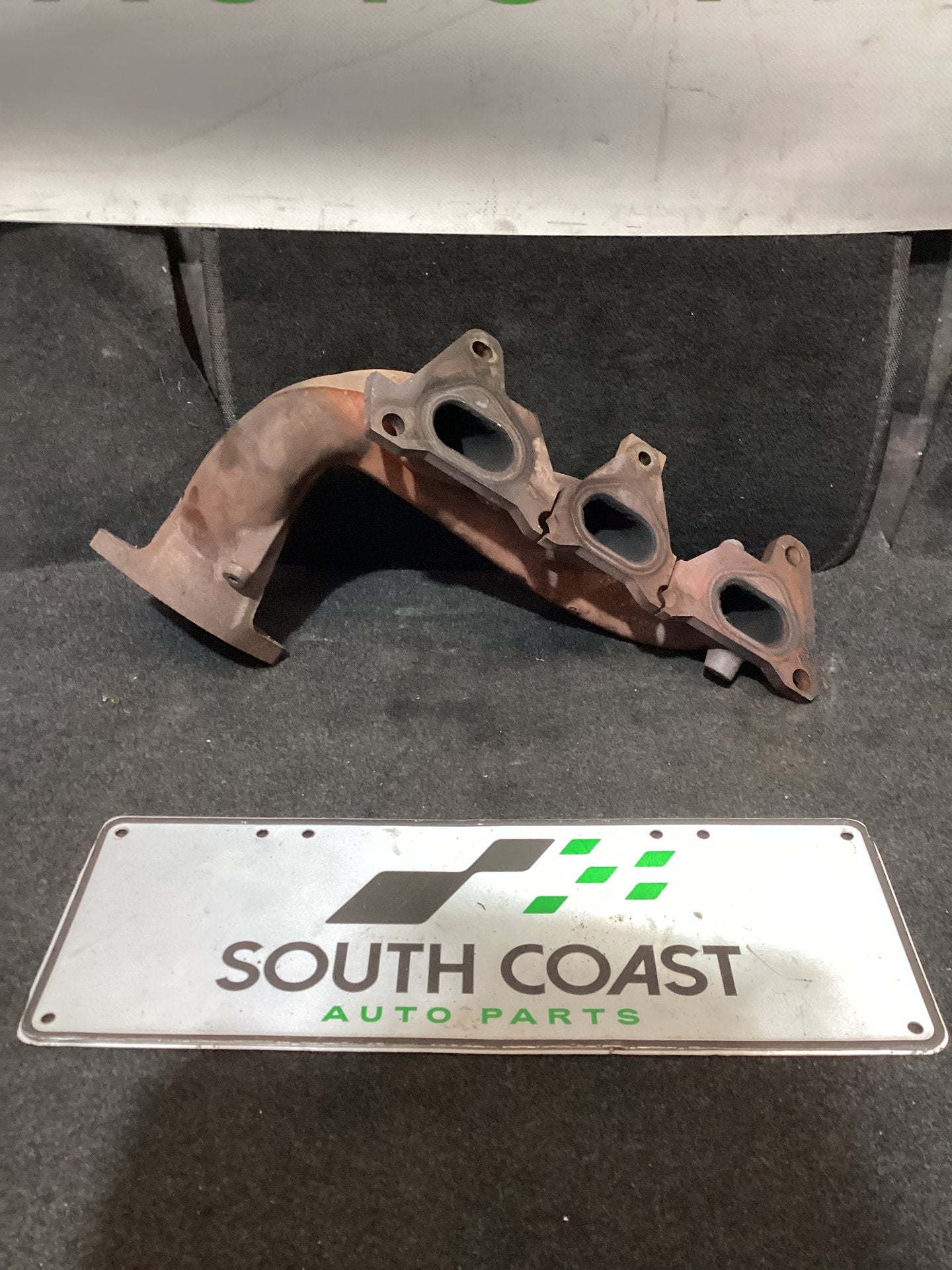 2007 Holden Calais VE 6G1EX55768L940846 Left Exhaust Manifold