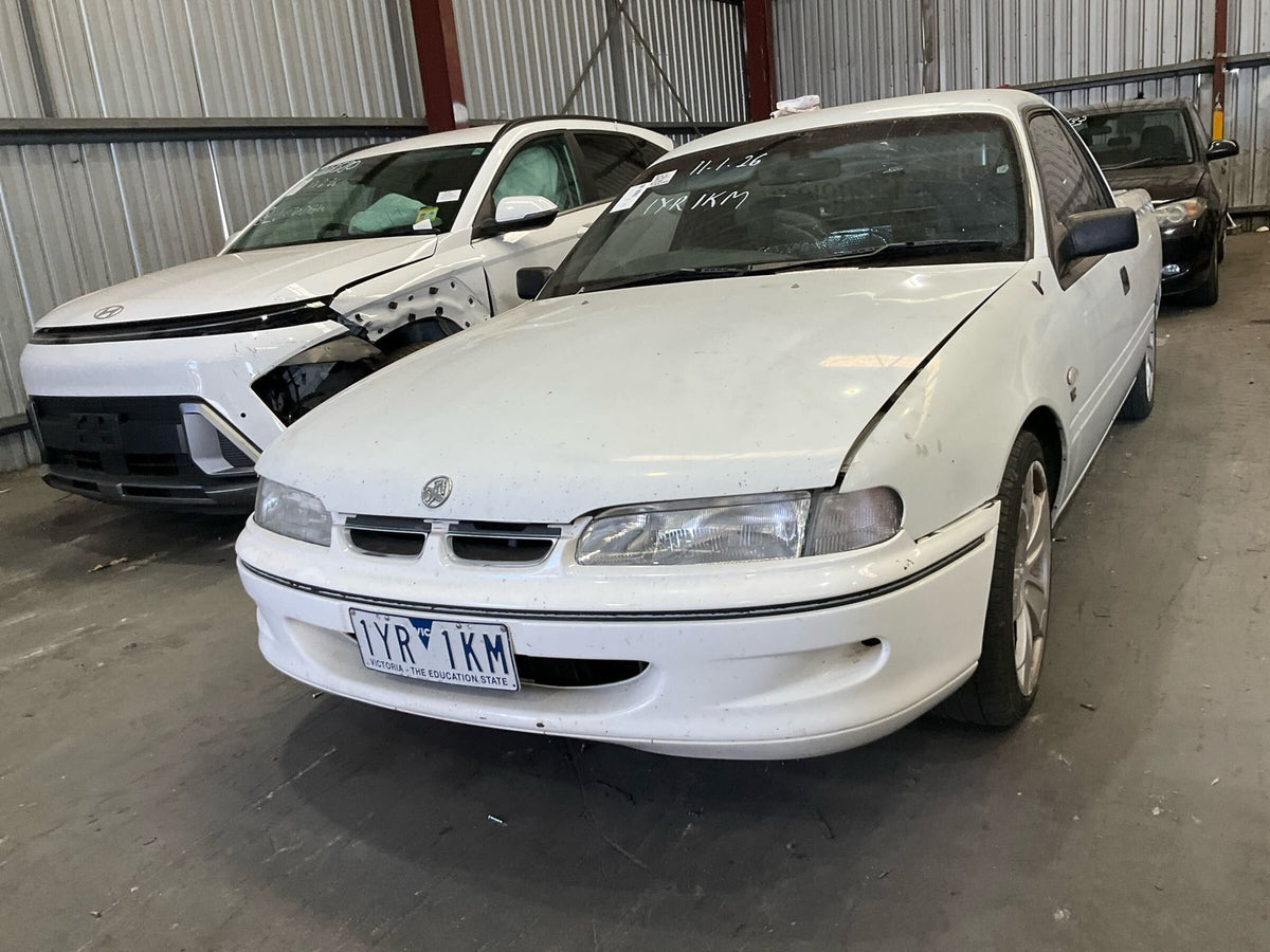 1999 Holden Commodore VS Extended Cab Utility