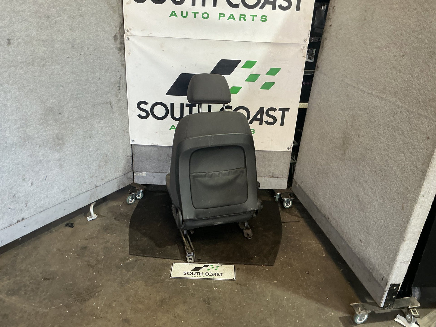 2010 Holden Commodore Right Front Seat