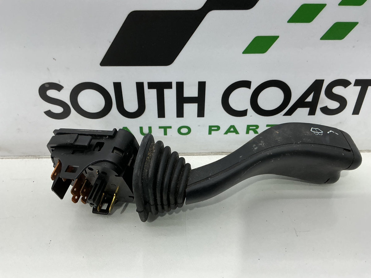 1999 Holden Commodore VT 6H8VTK69HXL423830 Wiper Switch 92045580501