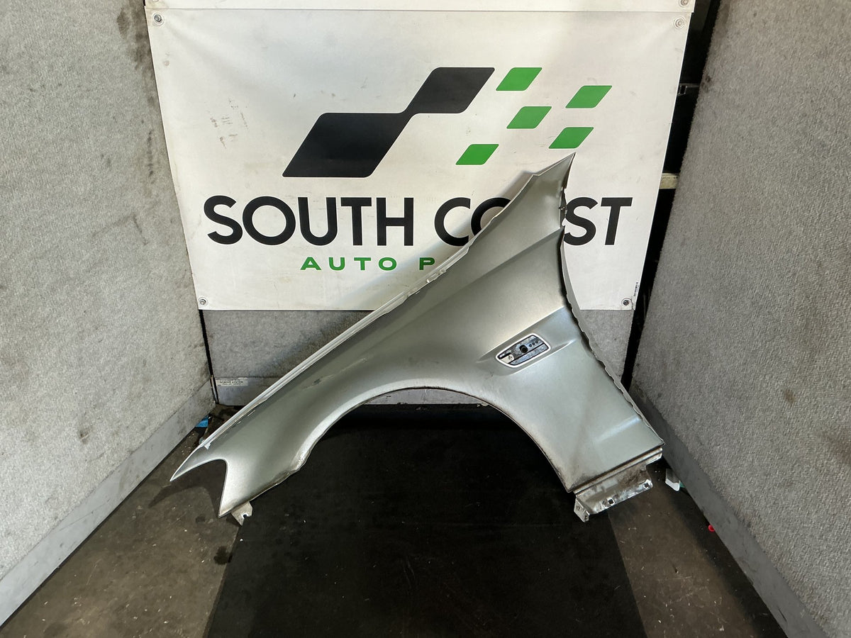 2009 Holden Commodore VE Right Front Guard