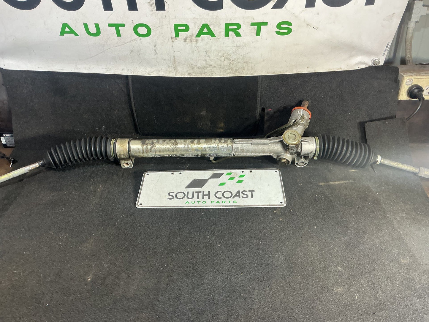 2004 Holden Commodore VY Steering Box/Rack