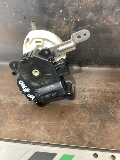 2013-2015 Holden Commodore VF A/C Blend Motor 12R