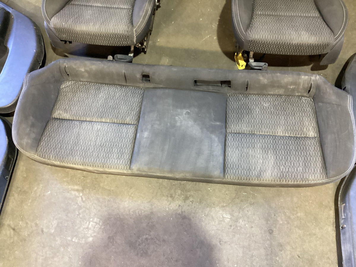 2014-2017 Holden Commodore Complete Interior VFMY16EVOKECOMPLETEINTERIORSEATSDOORTRIMS