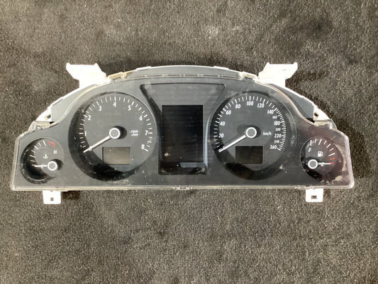 2010 Holden Statesman WM Instrument Cluster WMINSTRUMENTCLUSTERAA2P4997A2C53360992